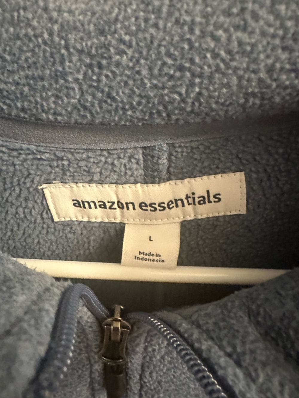 Amazon Essentials Fleece Quarter-Zip - Picture 3 of 3